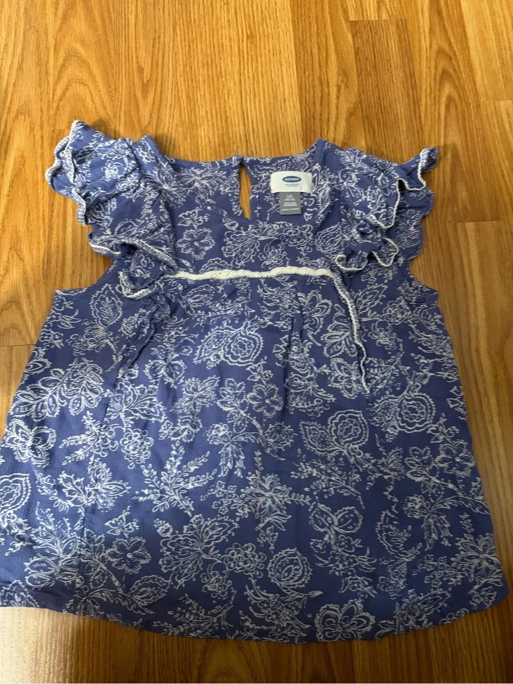 Old Navy Blue Floral Ruffle-Sleeve Dress